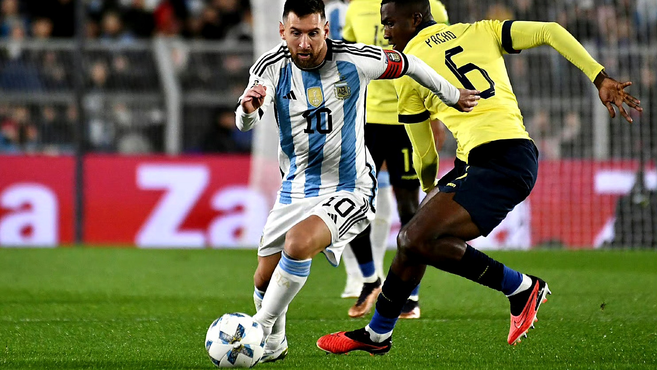 开云电竞平台-关于南美洲足球比赛：阿根廷队迎来胜利，晋级下一轮的信息